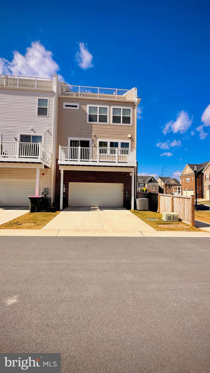 QUINCE ORCHARD - Residential Lease