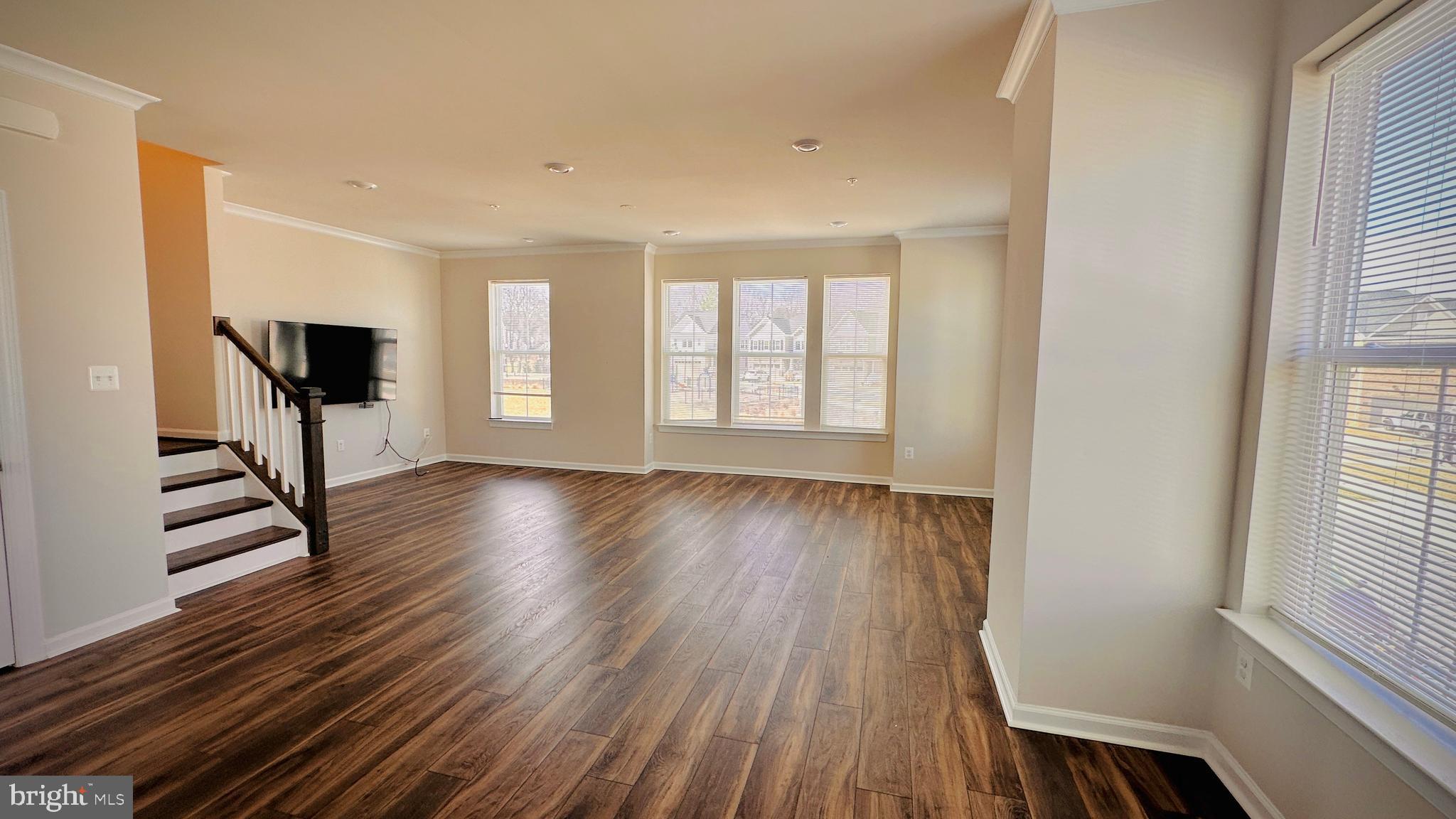 QUINCE ORCHARD - Residential Lease