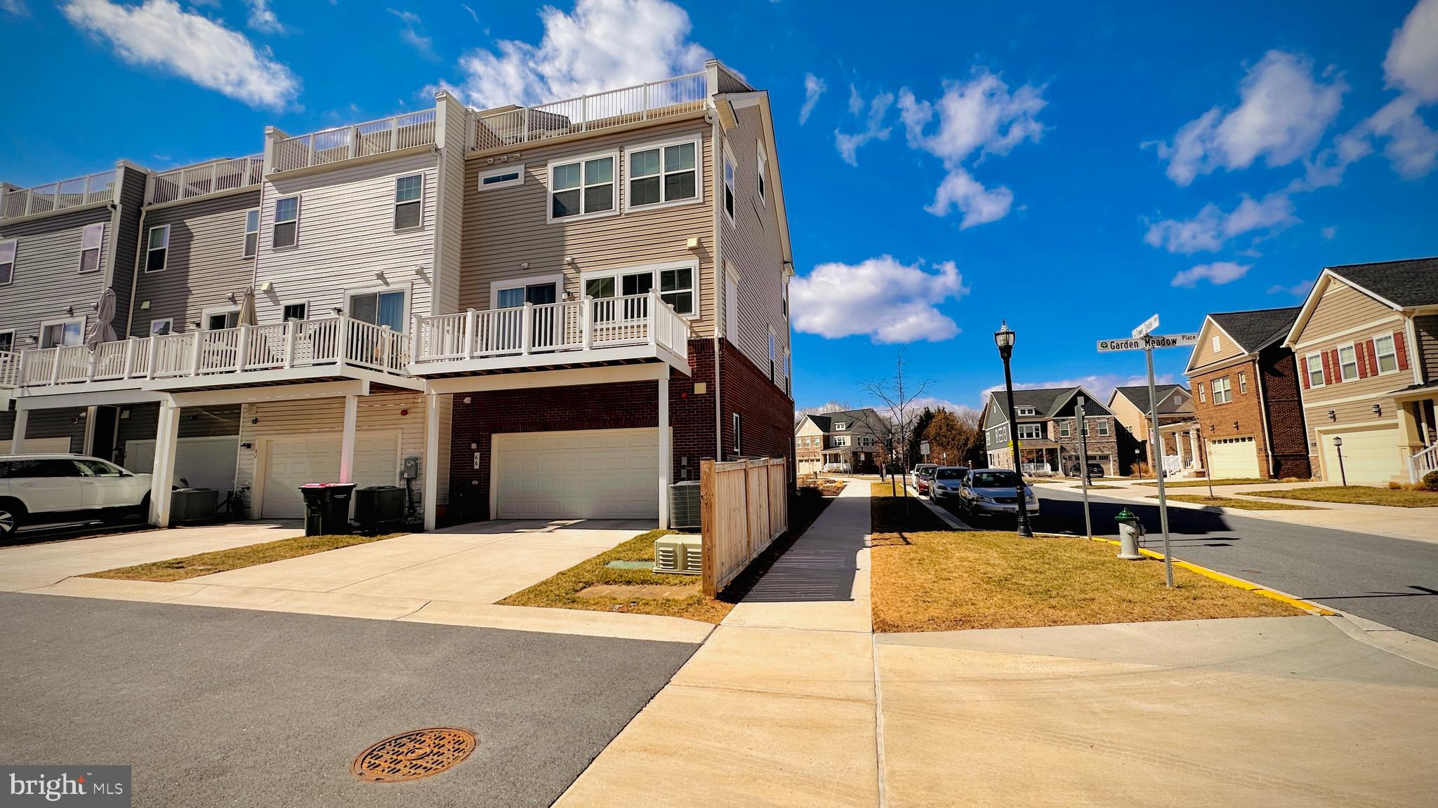 QUINCE ORCHARD - Residential Lease