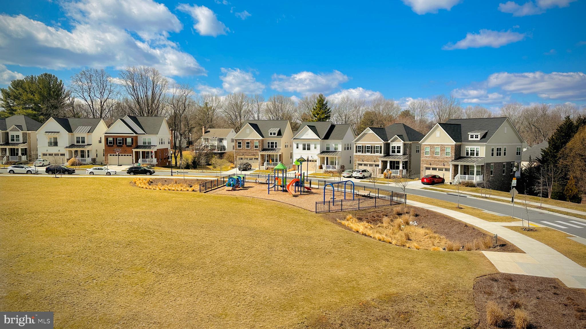 QUINCE ORCHARD - Residential Lease