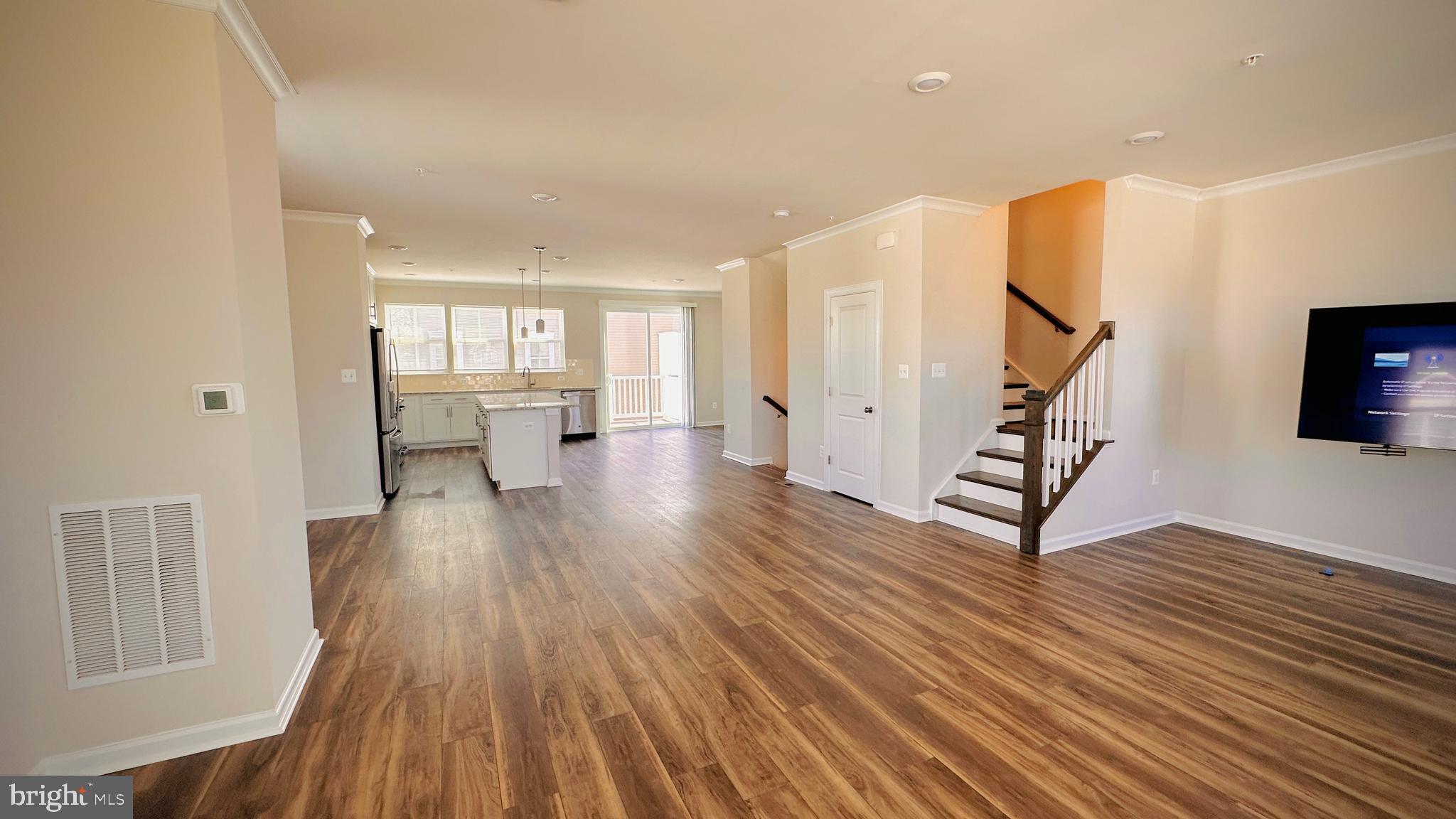 QUINCE ORCHARD - Residential Lease