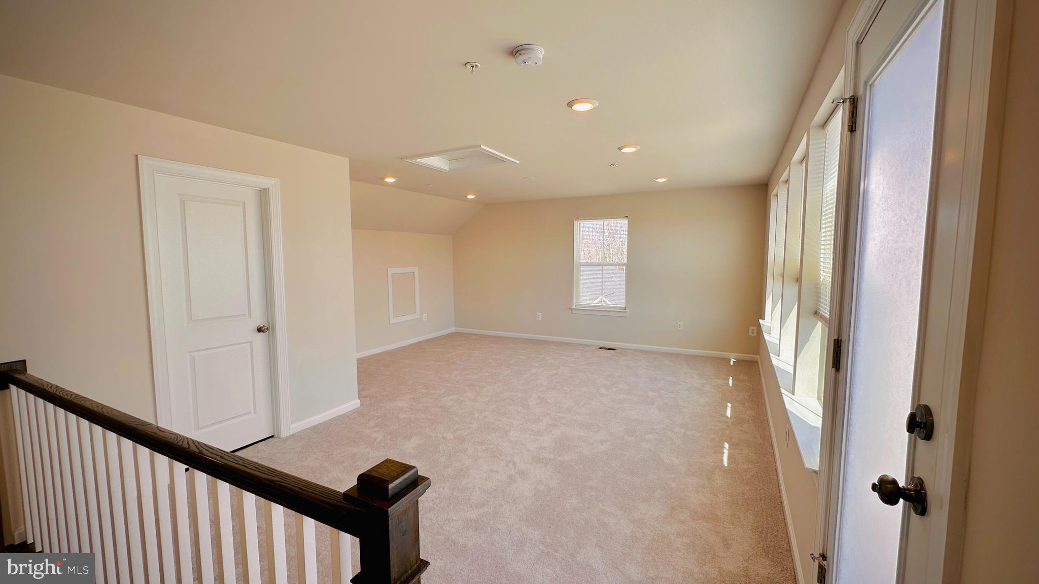 QUINCE ORCHARD - Residential Lease