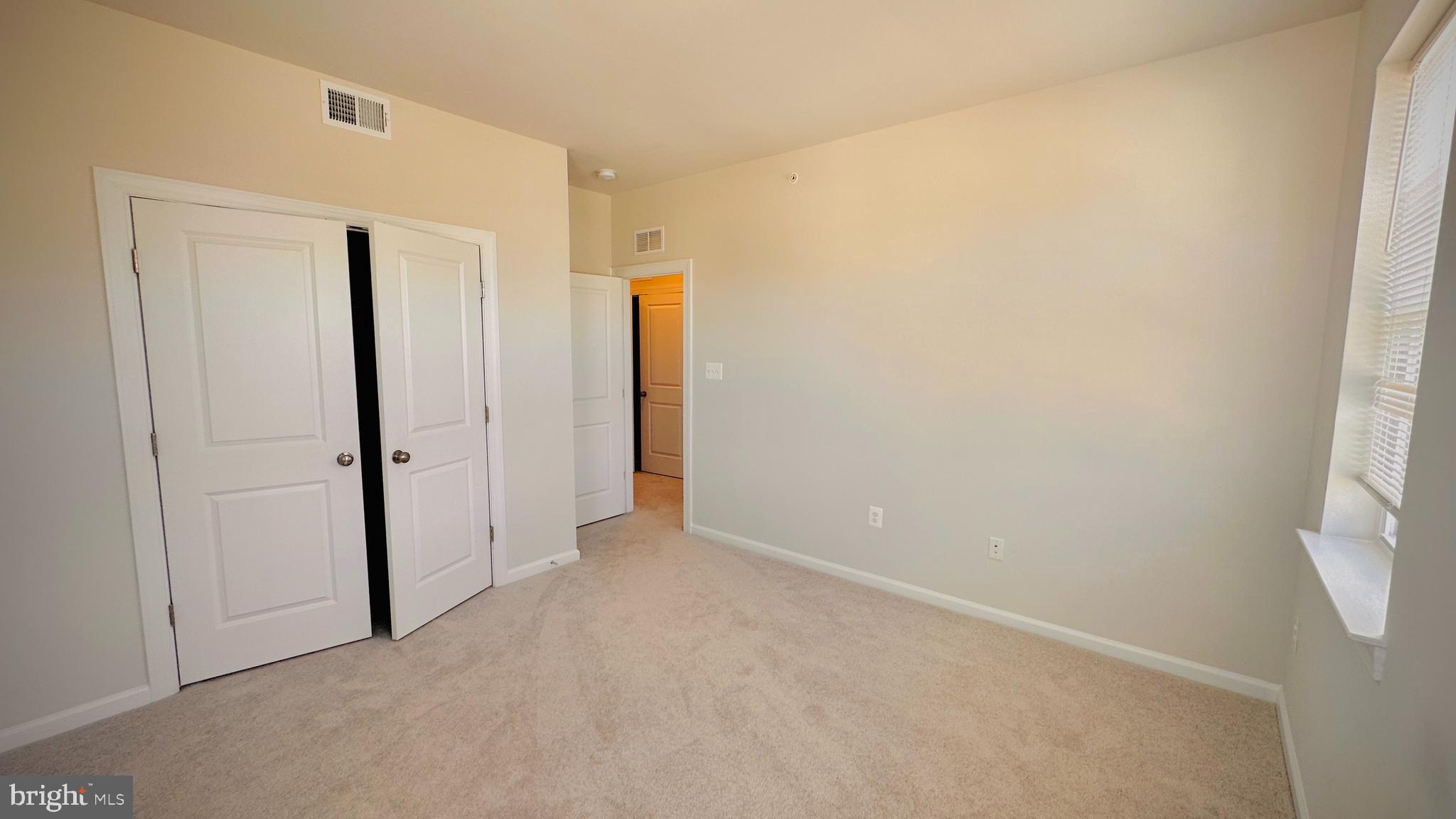 QUINCE ORCHARD - Residential Lease