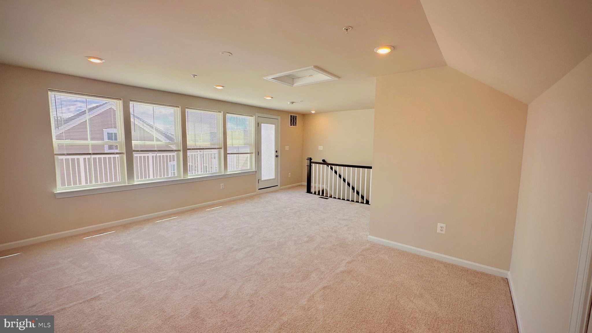 QUINCE ORCHARD - Residential Lease