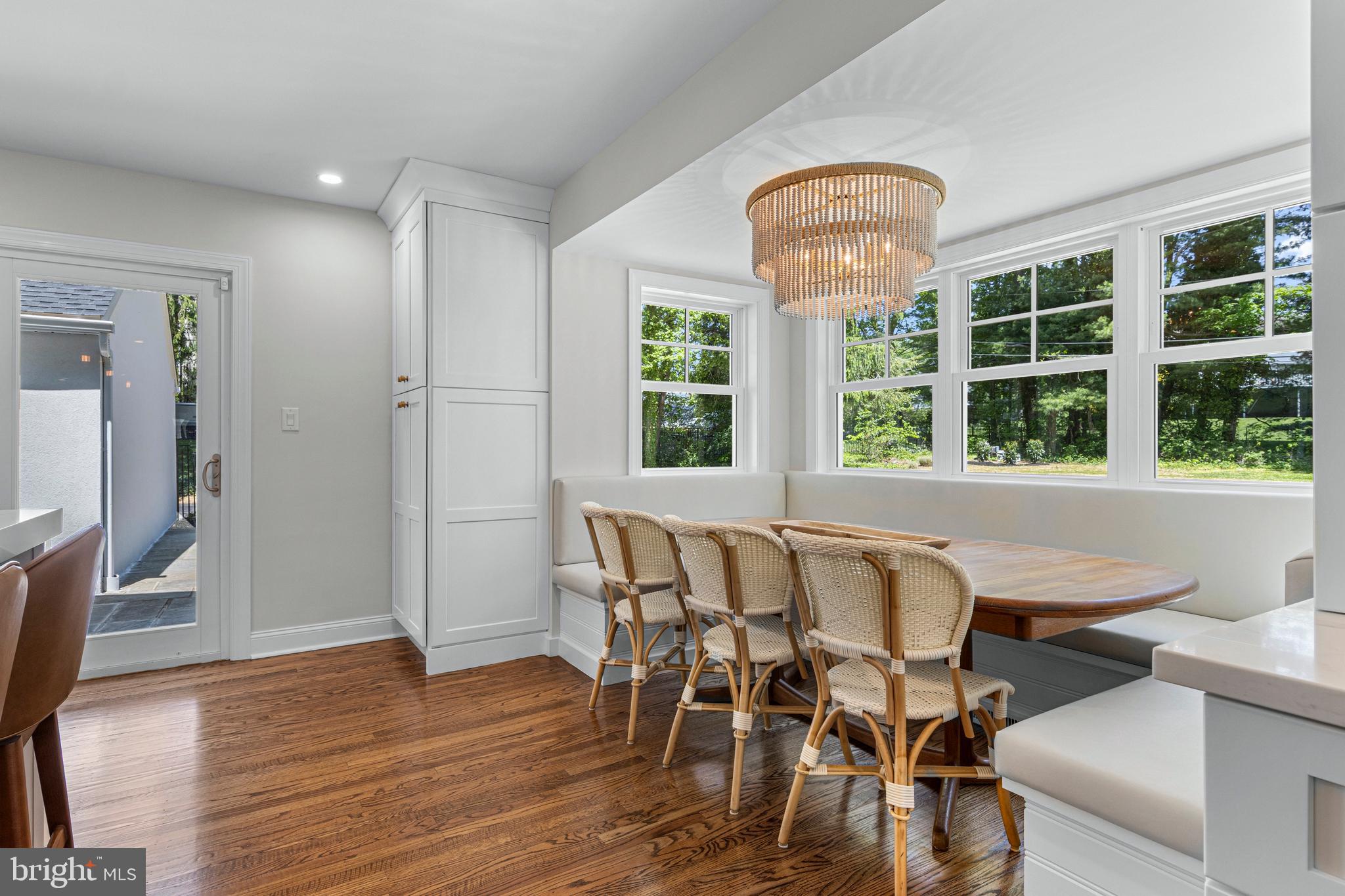 ROLLING MEADOW EST - Residential
