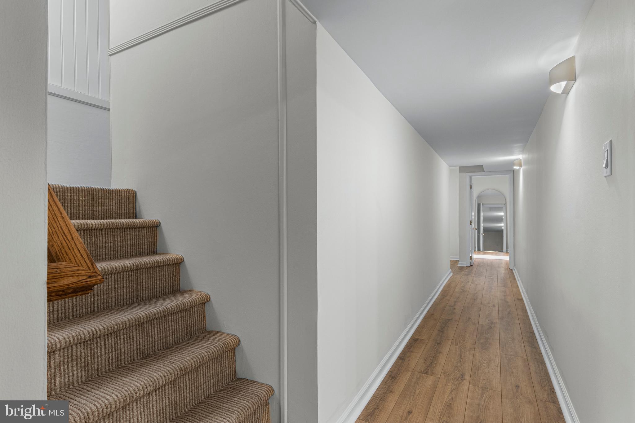 ROLLING MEADOW EST - Residential