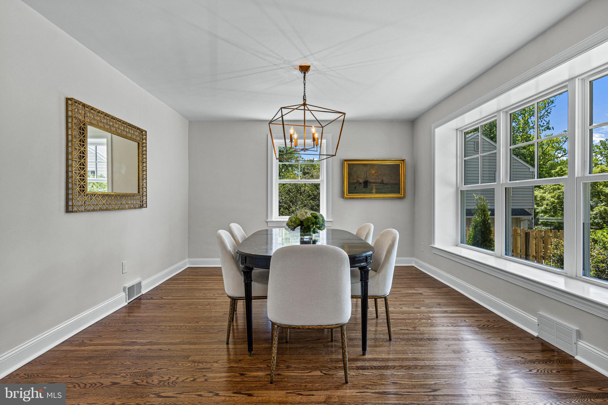 ROLLING MEADOW EST - Residential