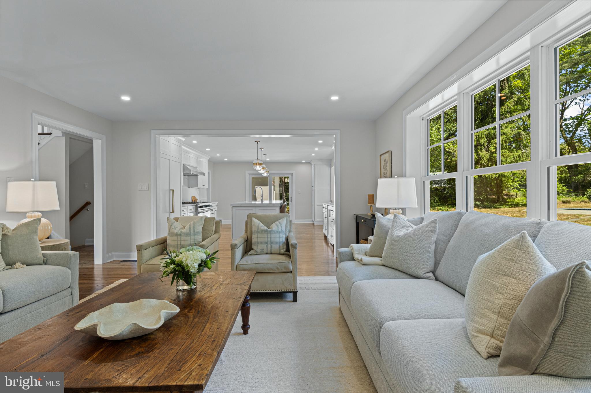 ROLLING MEADOW EST - Residential