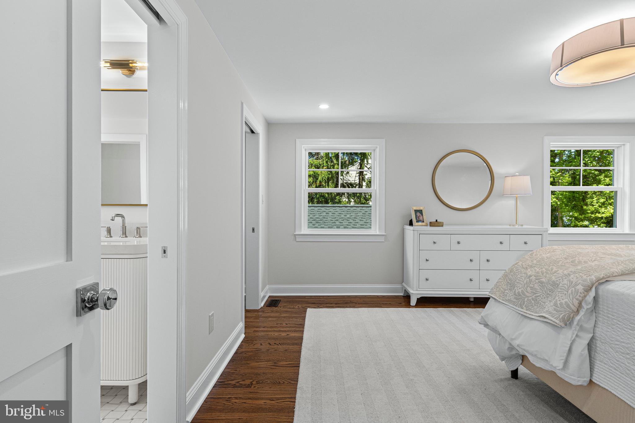 ROLLING MEADOW EST - Residential