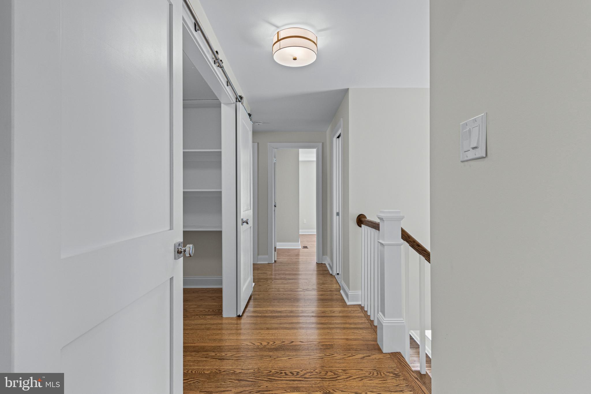 ROLLING MEADOW EST - Residential