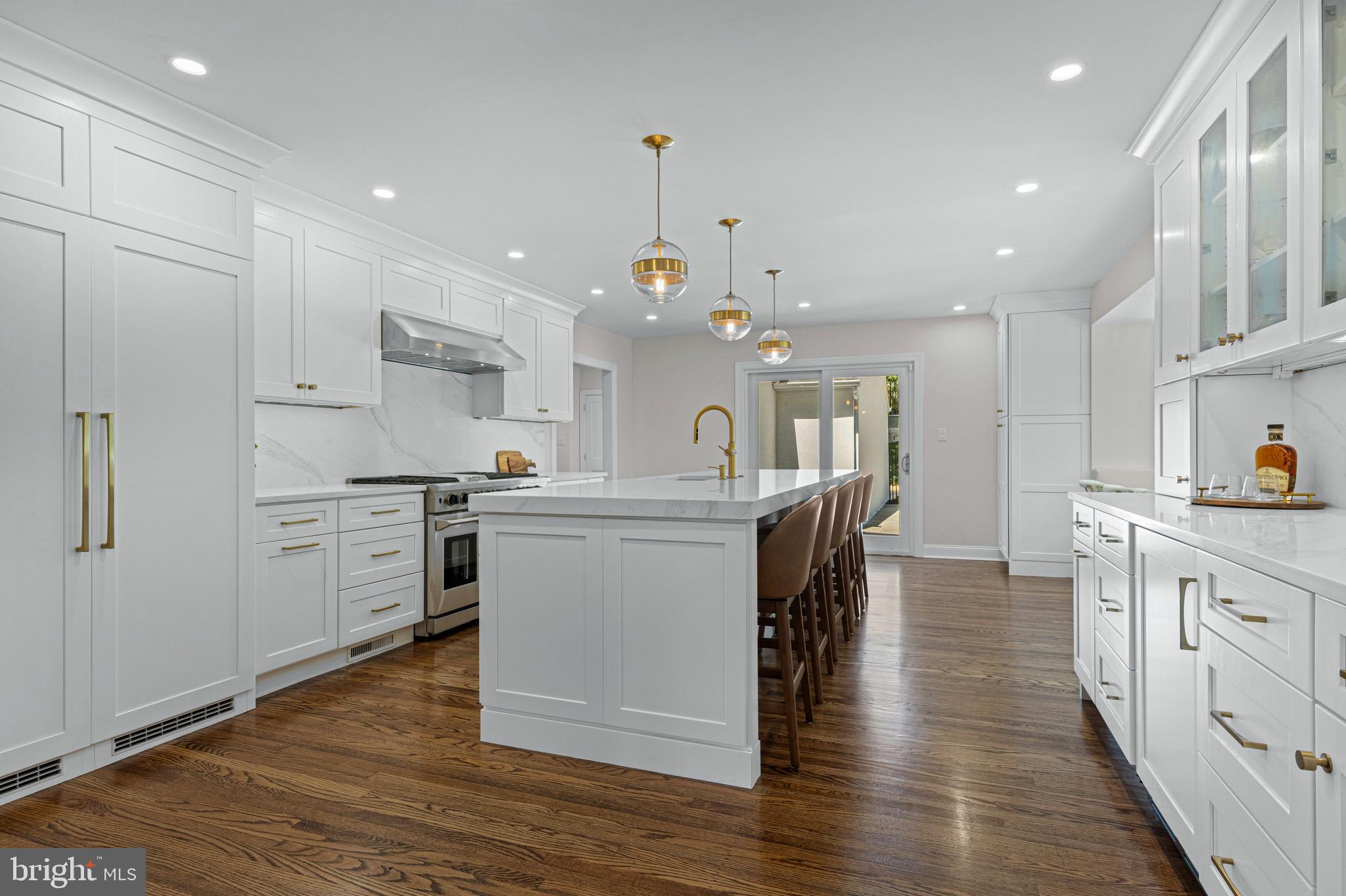 ROLLING MEADOW EST - Residential