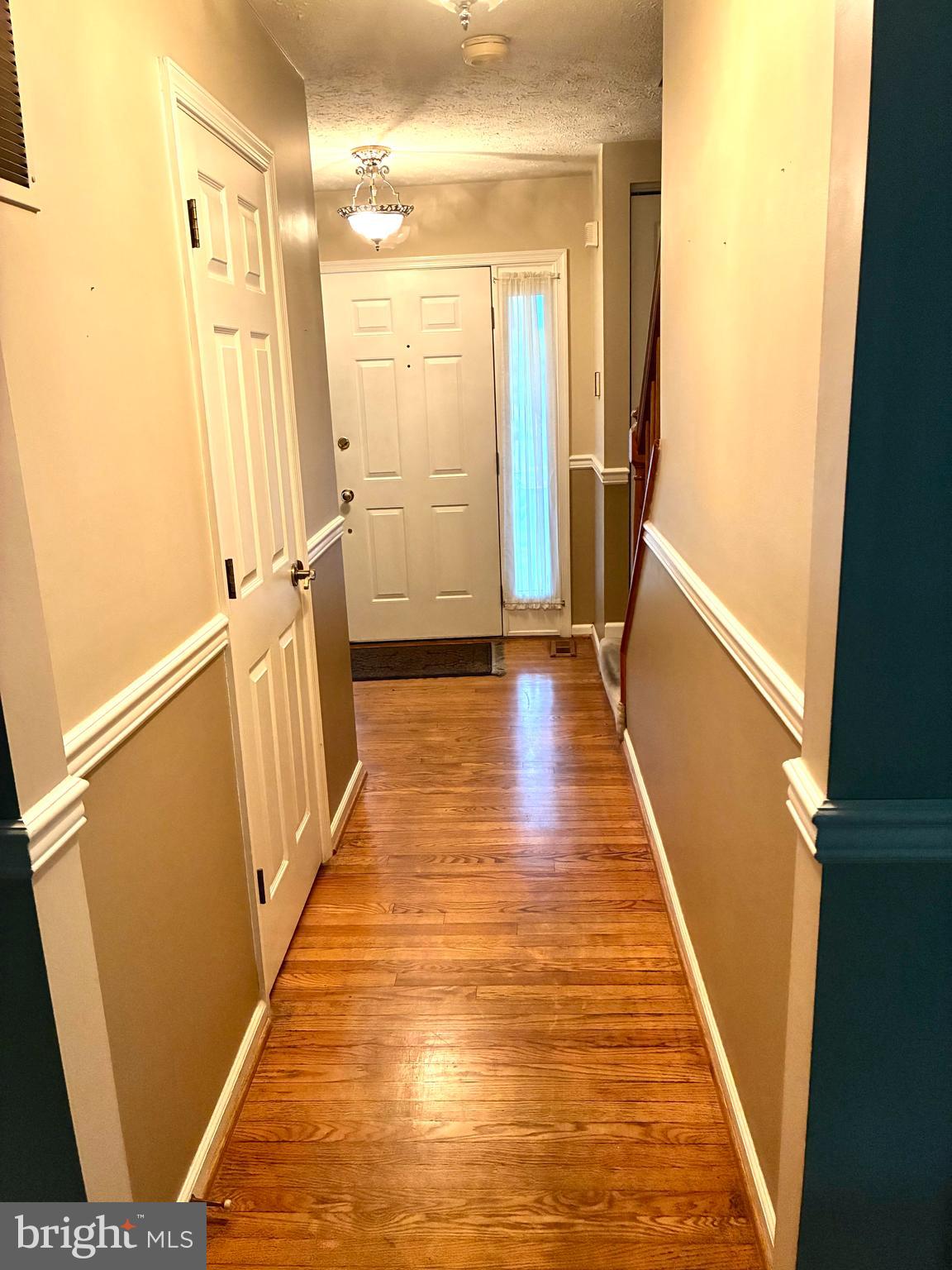 5914 MANOR HOUSE LANE