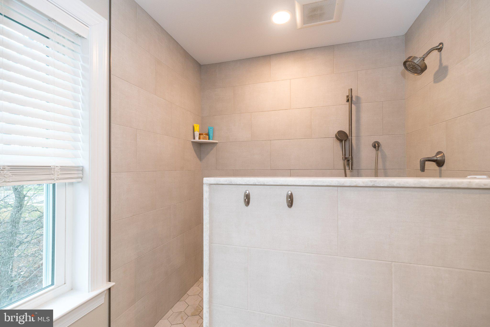 HIGH MEADOW - Residential