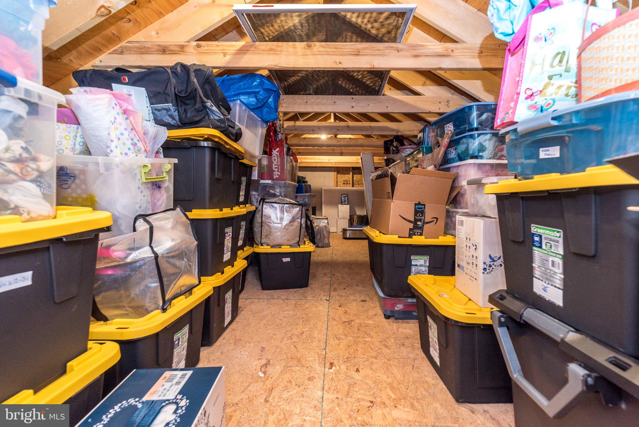 HIGH MEADOW - Residential