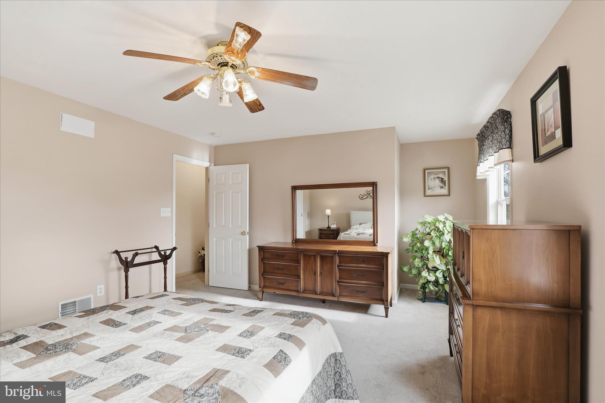 GARDENFIELD - Residential