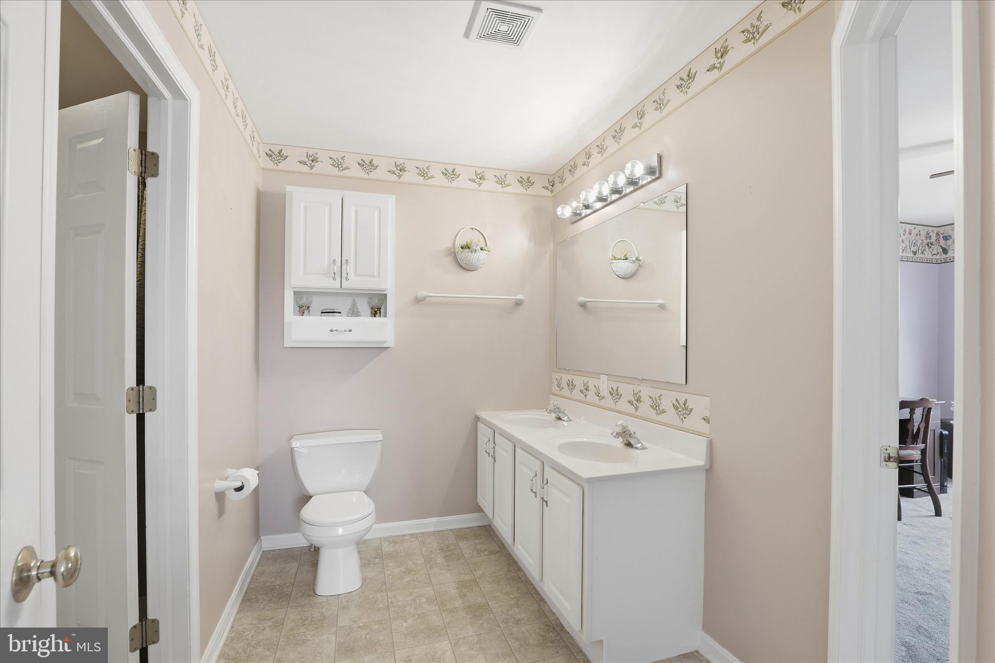 GARDENFIELD - Residential