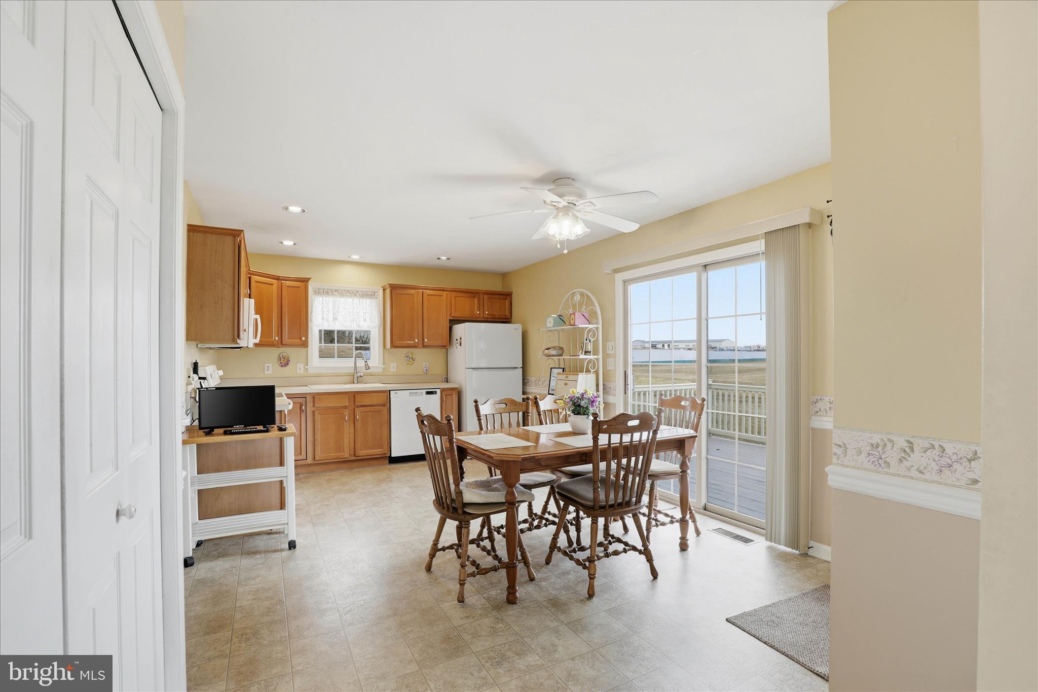 GARDENFIELD - Residential