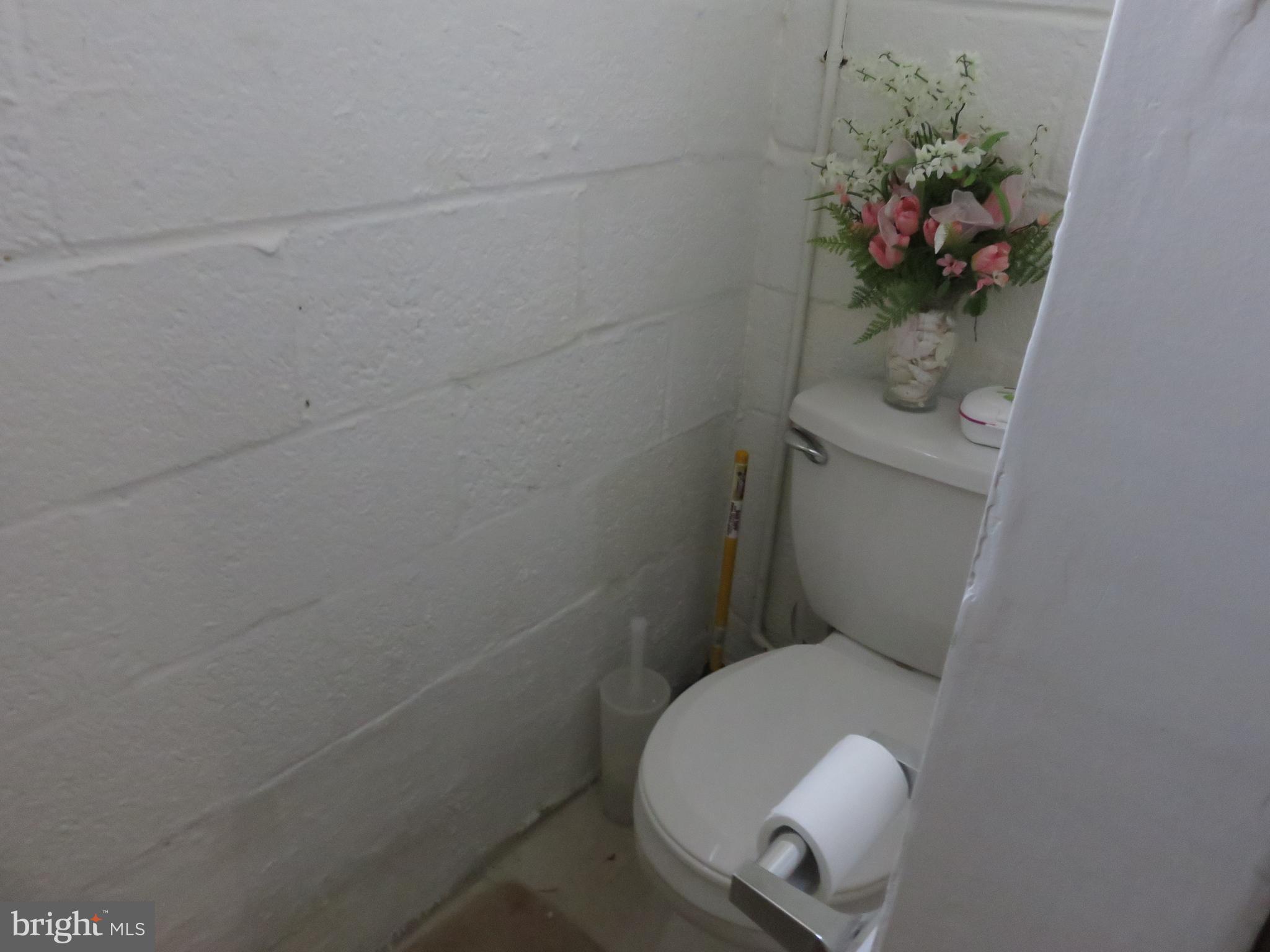 BON AIR - Residential Lease