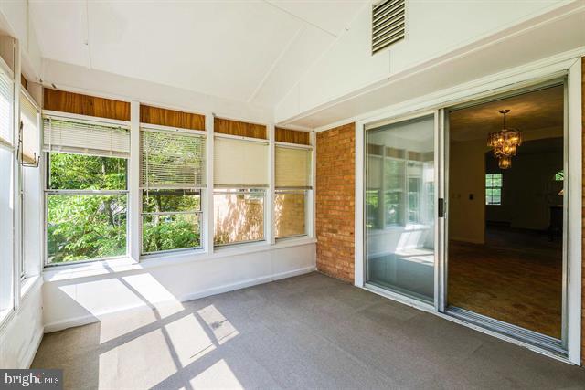 PLEASANT VIEW - Residential