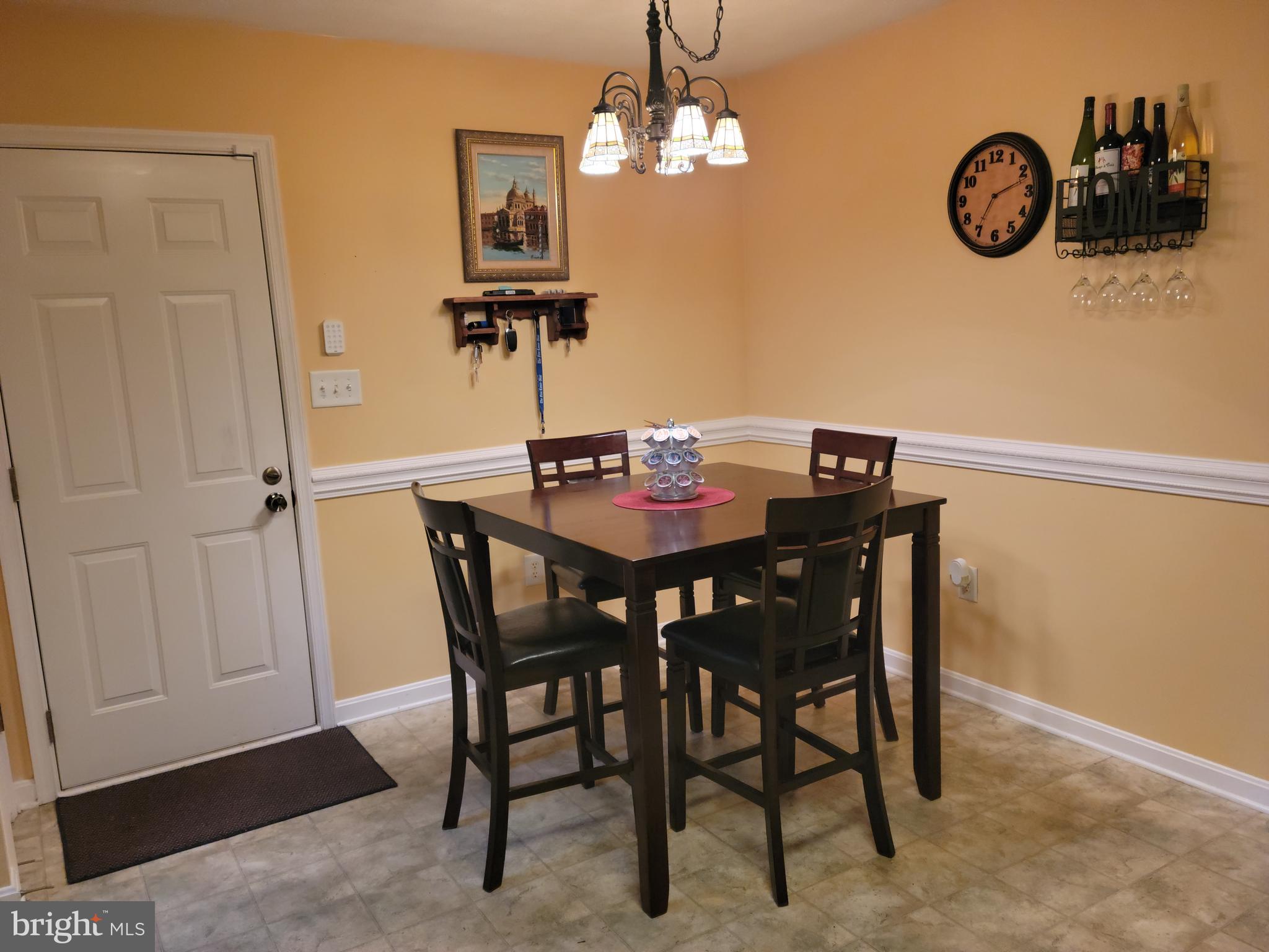 LAKE LAND OR - Residential