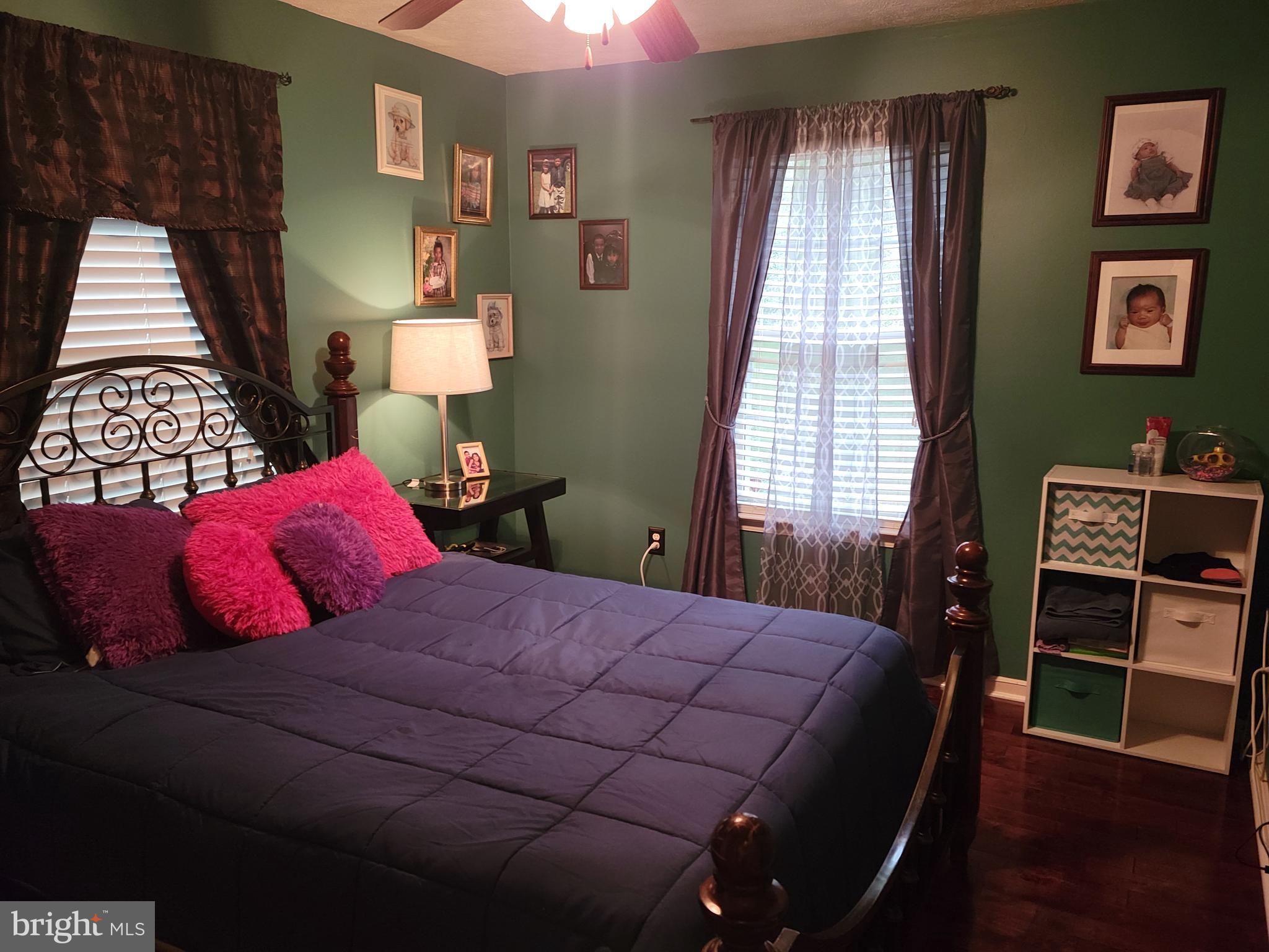 LAKE LAND OR - Residential