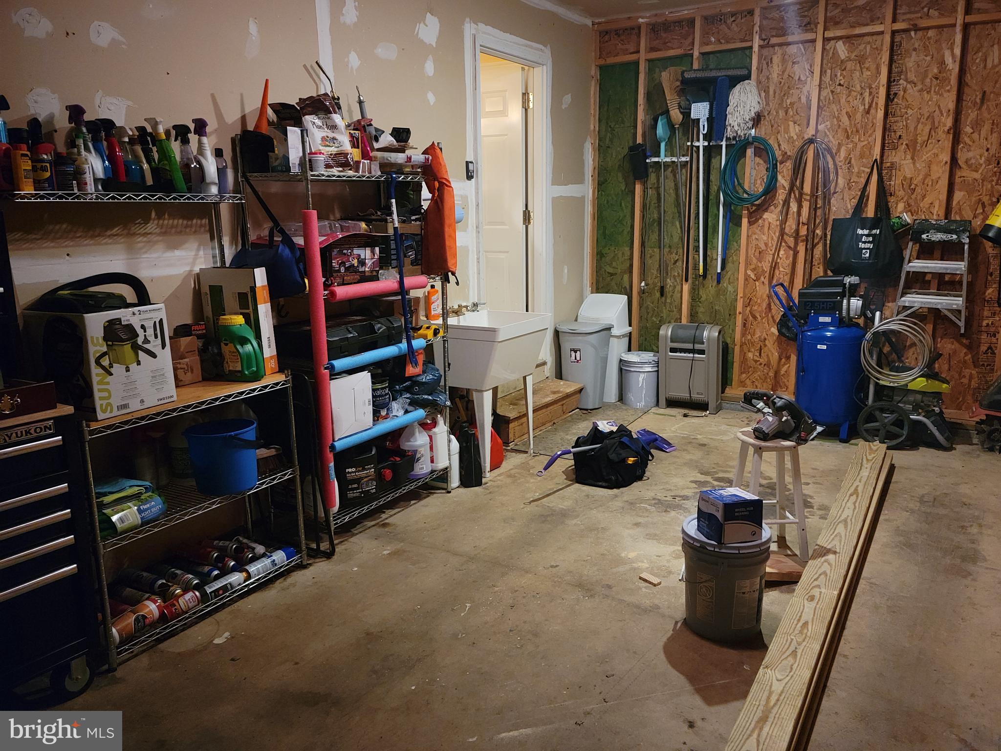 LAKE LAND OR - Residential