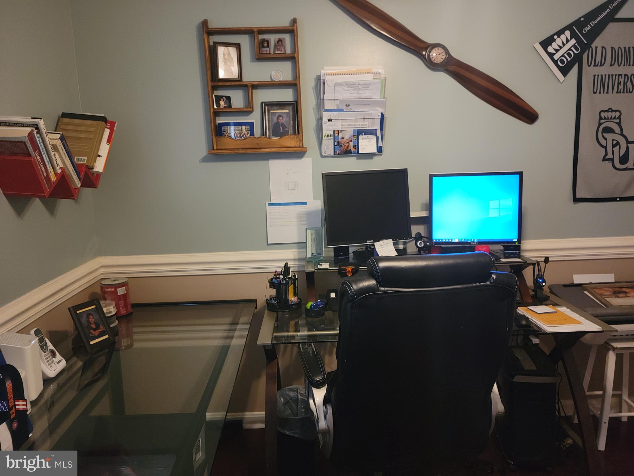 LAKE LAND OR - Residential