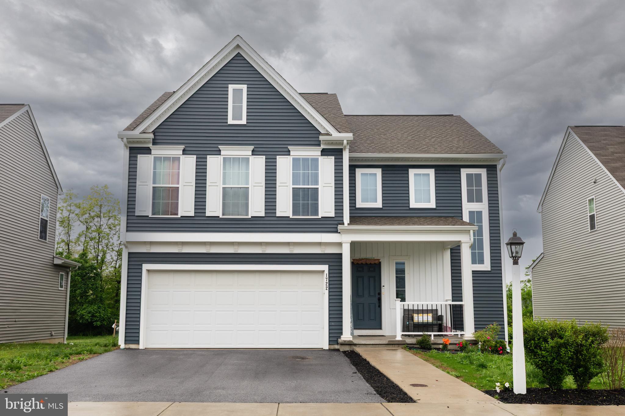 1722 BRADLEY DRIVE