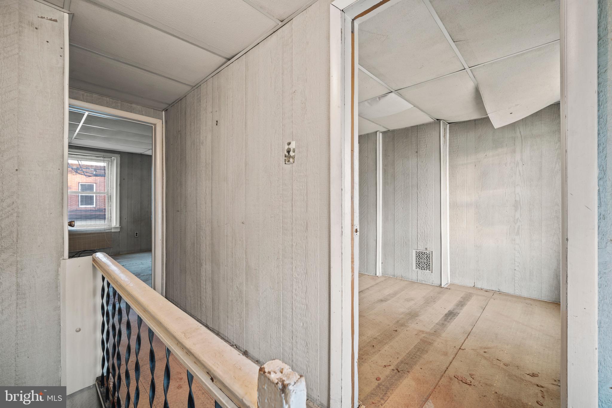 FISHTOWN - Commercial Sale