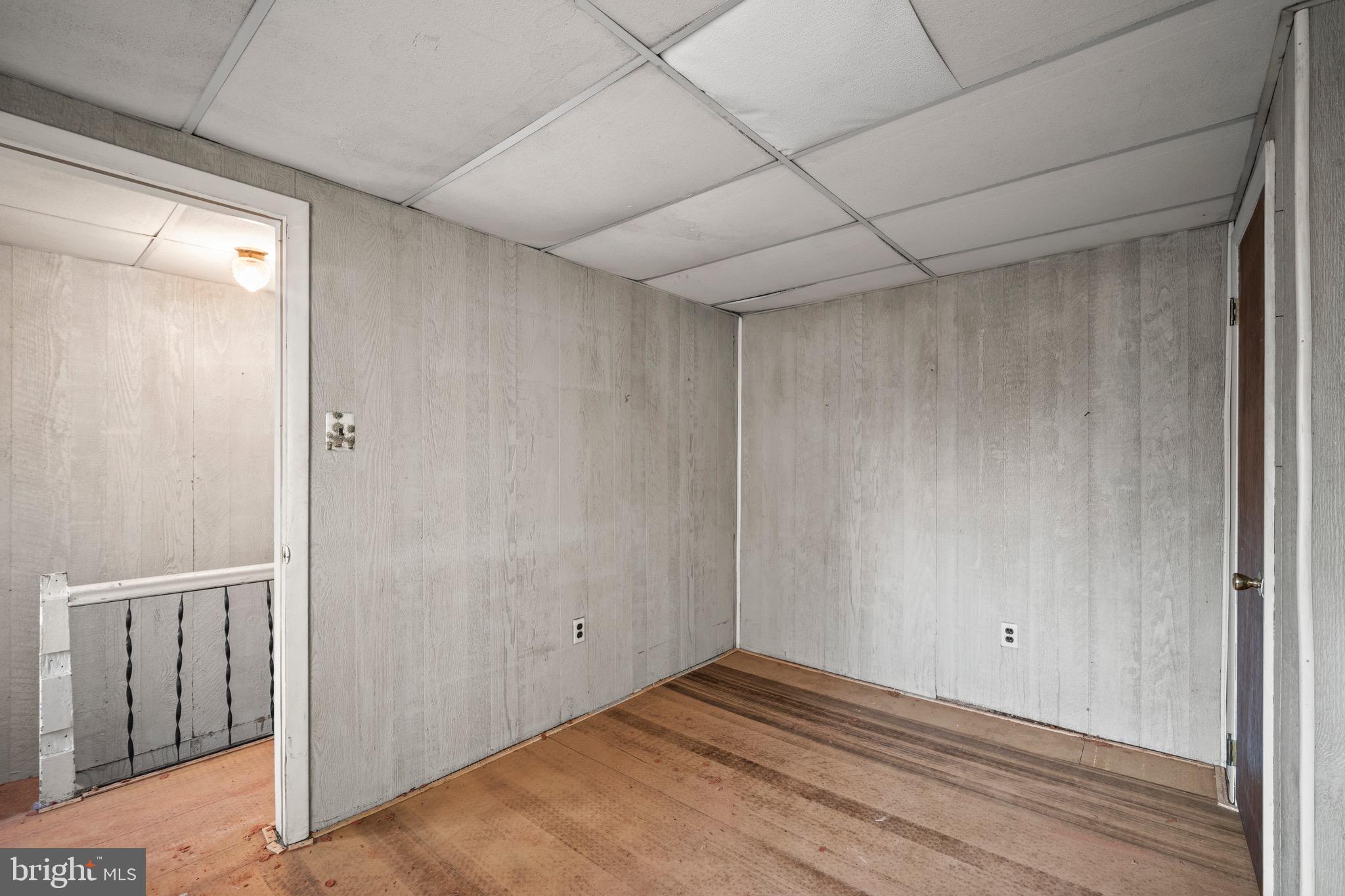 FISHTOWN - Commercial Sale