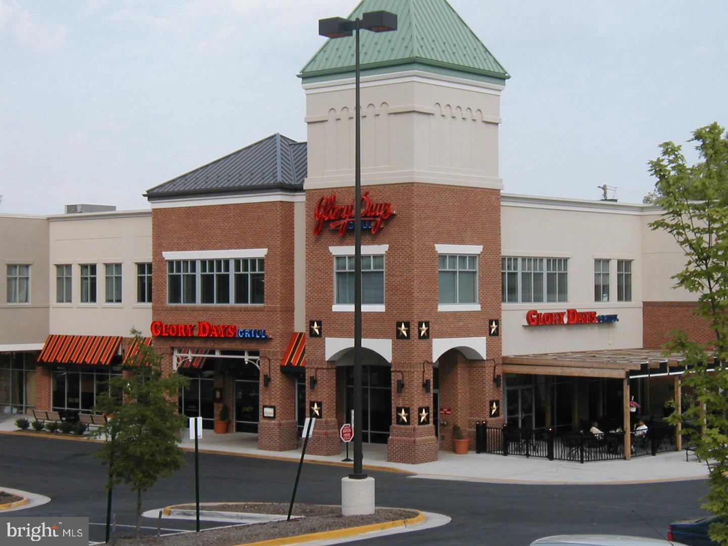 LORTON TOWN CNTR LANDBAY - Residential Lease