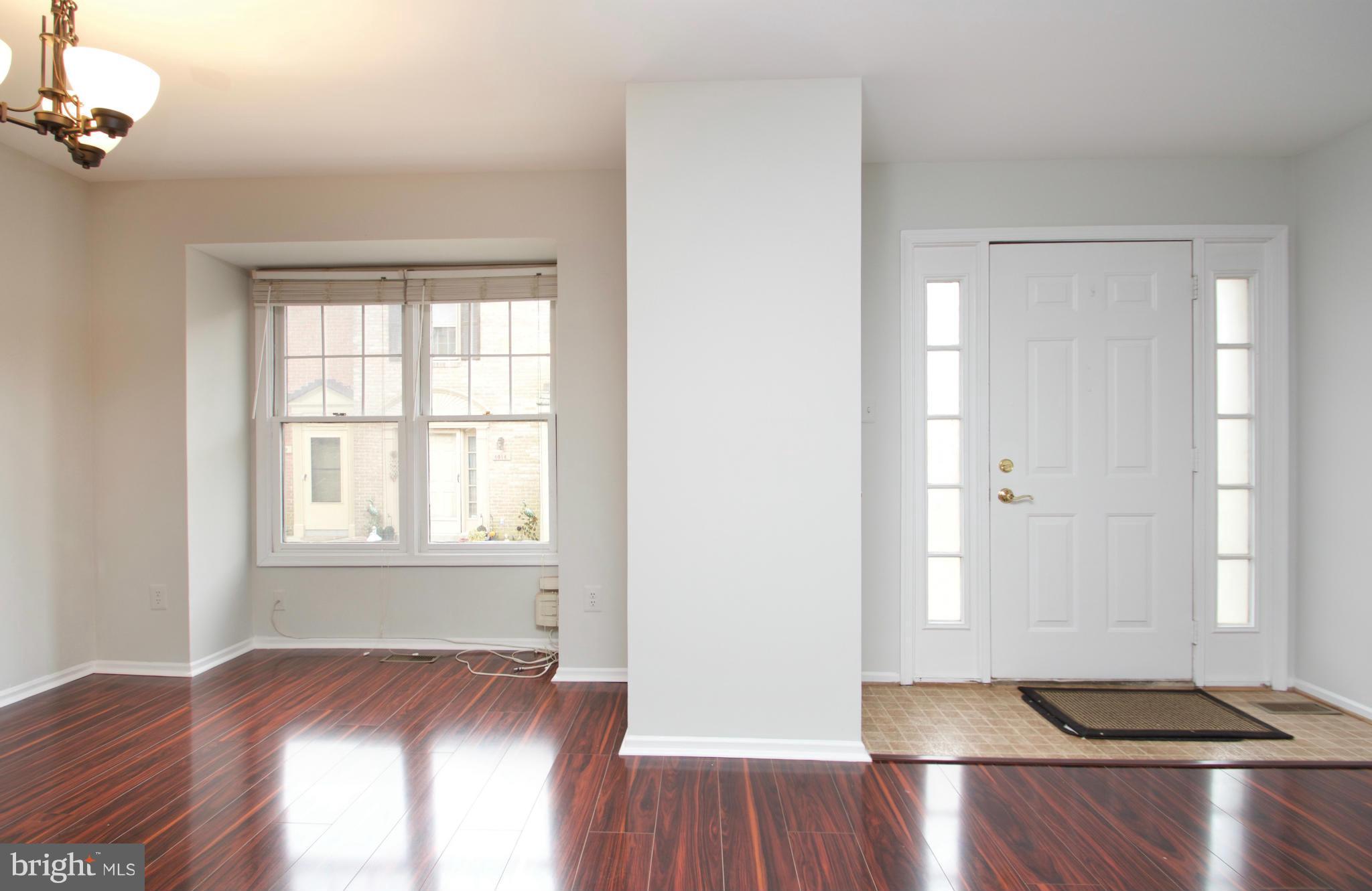 MANOR VILLAGE - Residential