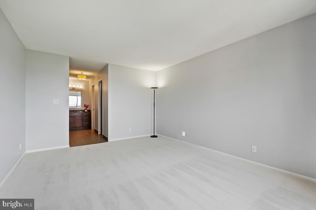 MONTEBELLO - Residential