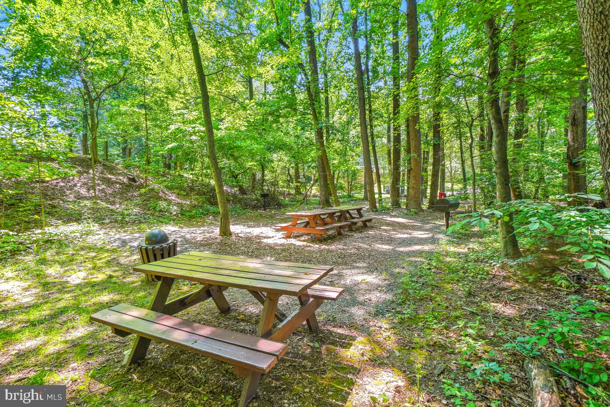 MONTEBELLO - Residential