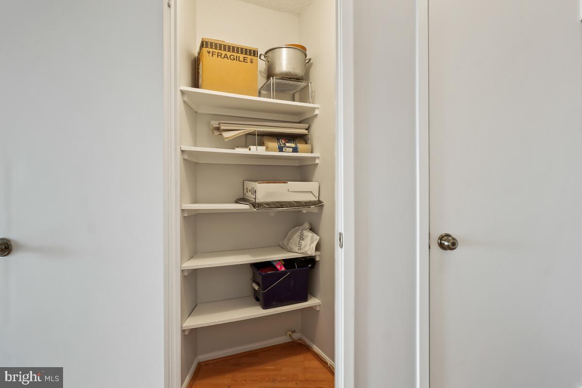 MONTEBELLO - Residential