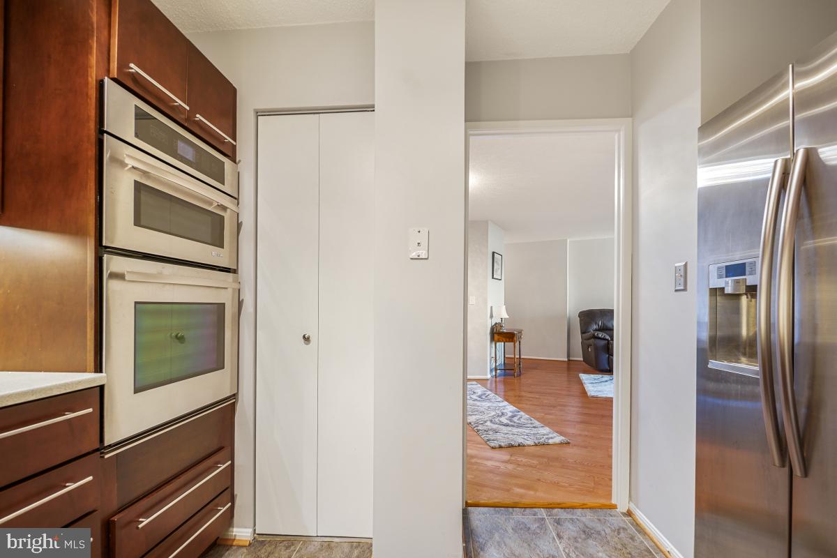 MONTEBELLO - Residential