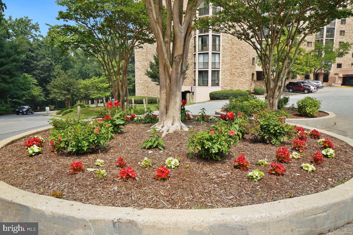 MONTEBELLO - Residential