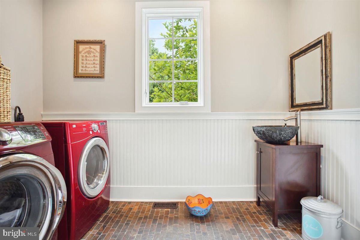 BLUE BELL - Residential