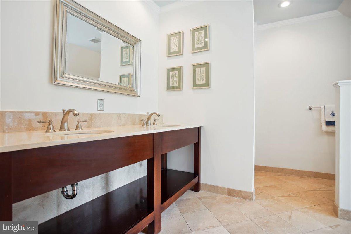 BLUE BELL - Residential