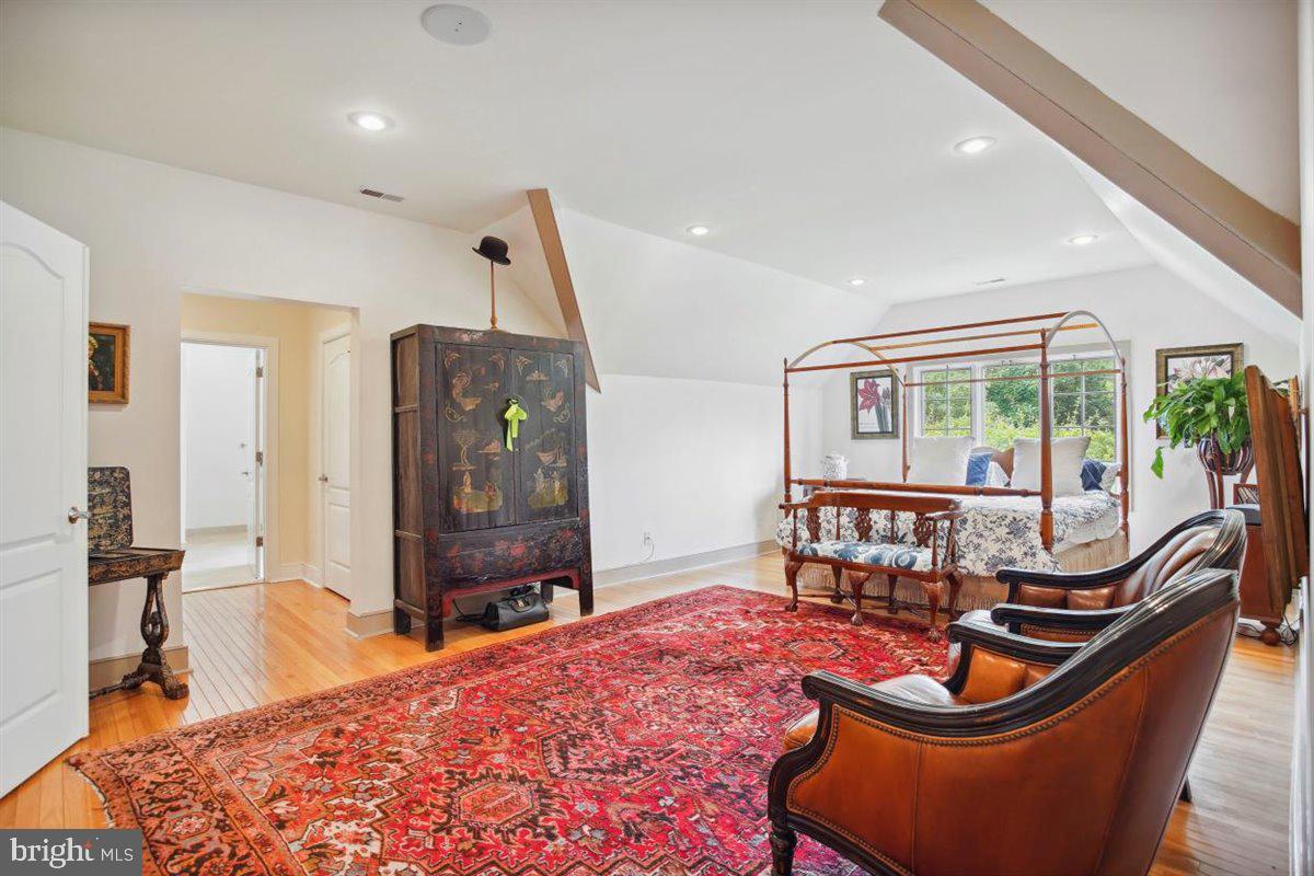 BLUE BELL - Residential