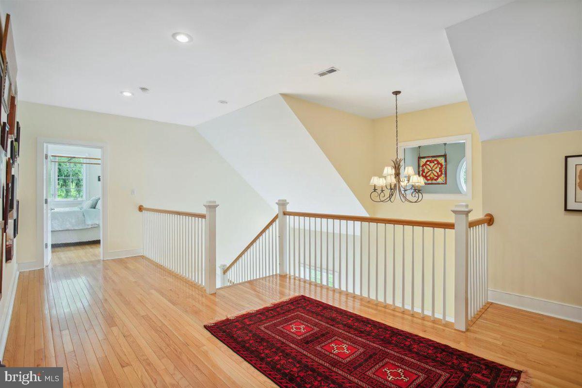 BLUE BELL - Residential