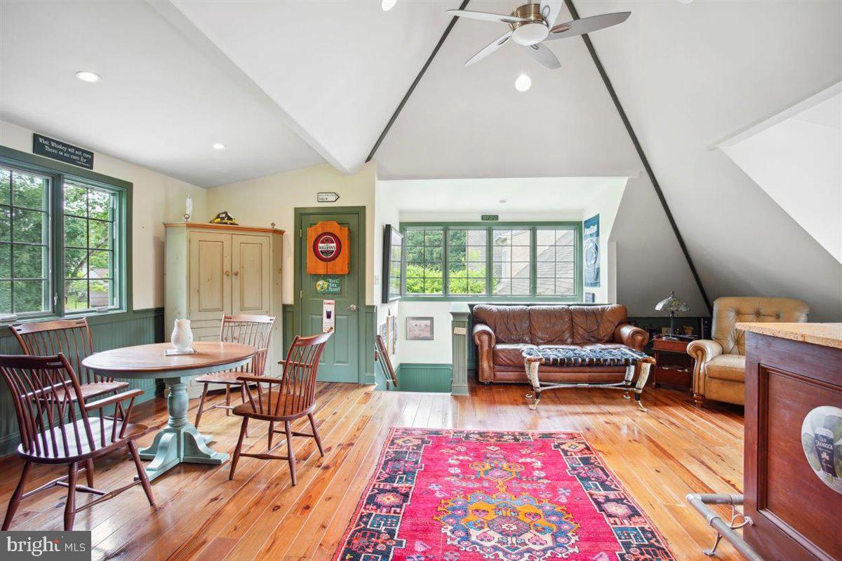 BLUE BELL - Residential