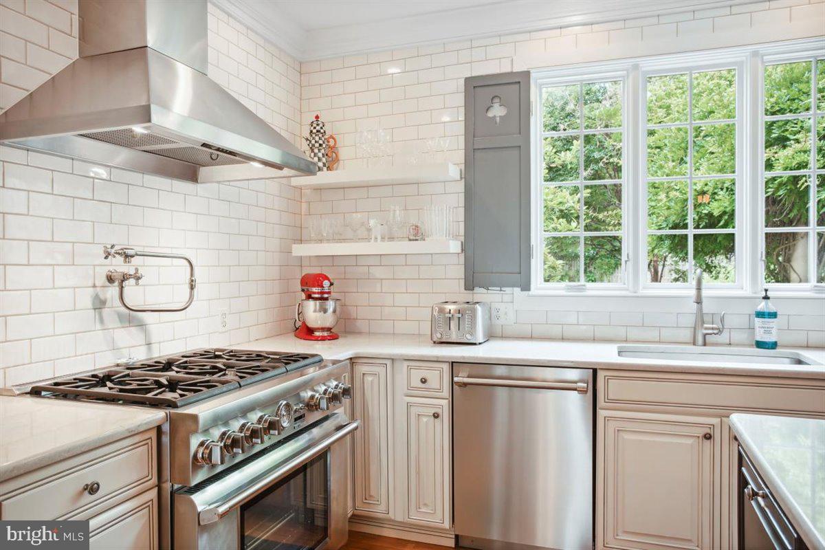 BLUE BELL - Residential