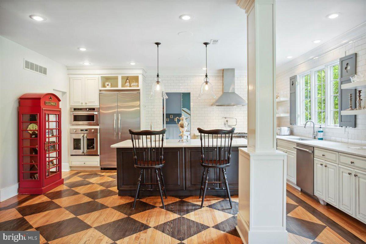 BLUE BELL - Residential