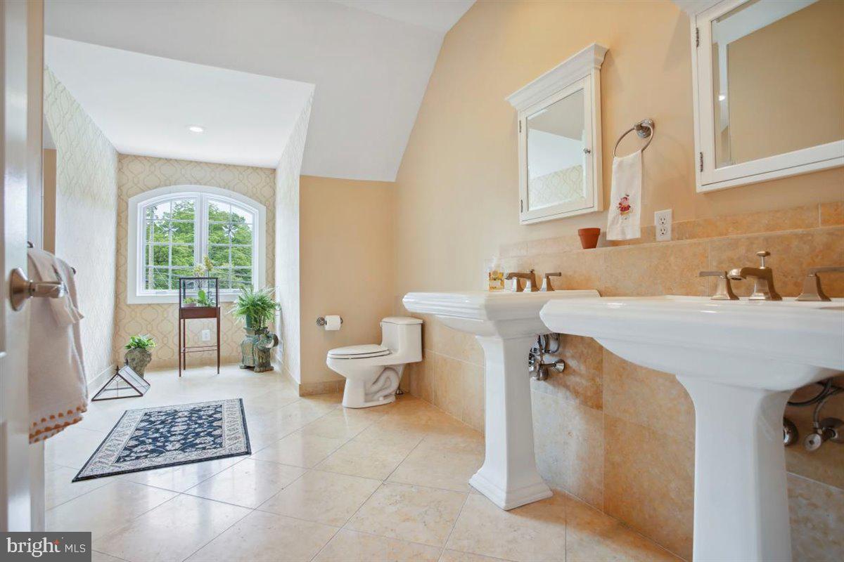 BLUE BELL - Residential