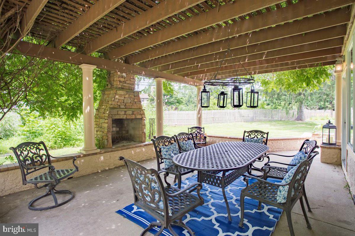 BLUE BELL - Residential