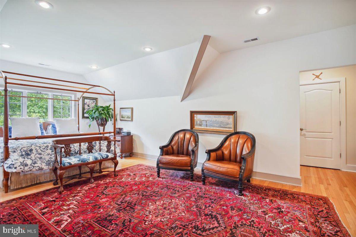 BLUE BELL - Residential