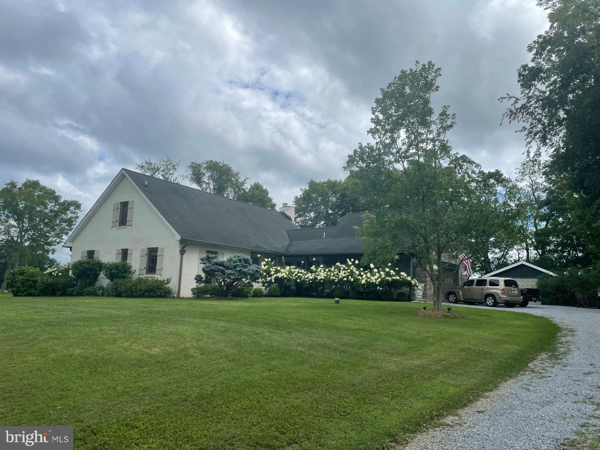 206 CHAPEL LANE