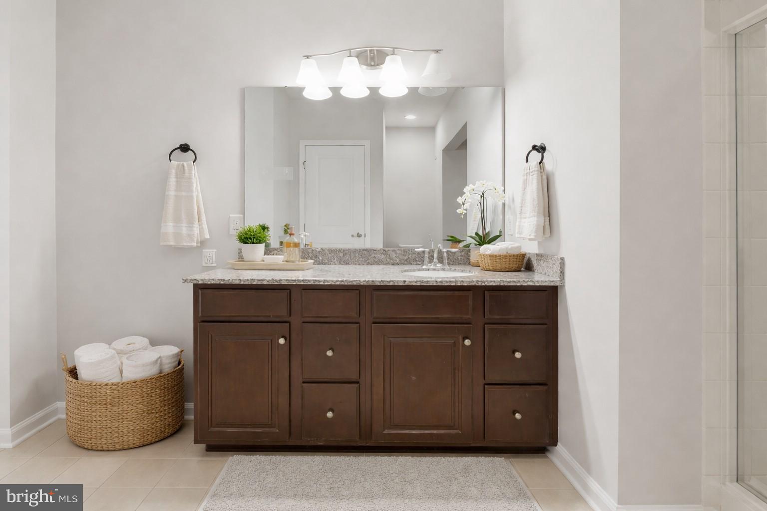 VIRGINIA MANOR CONDOMINIUM - Residential