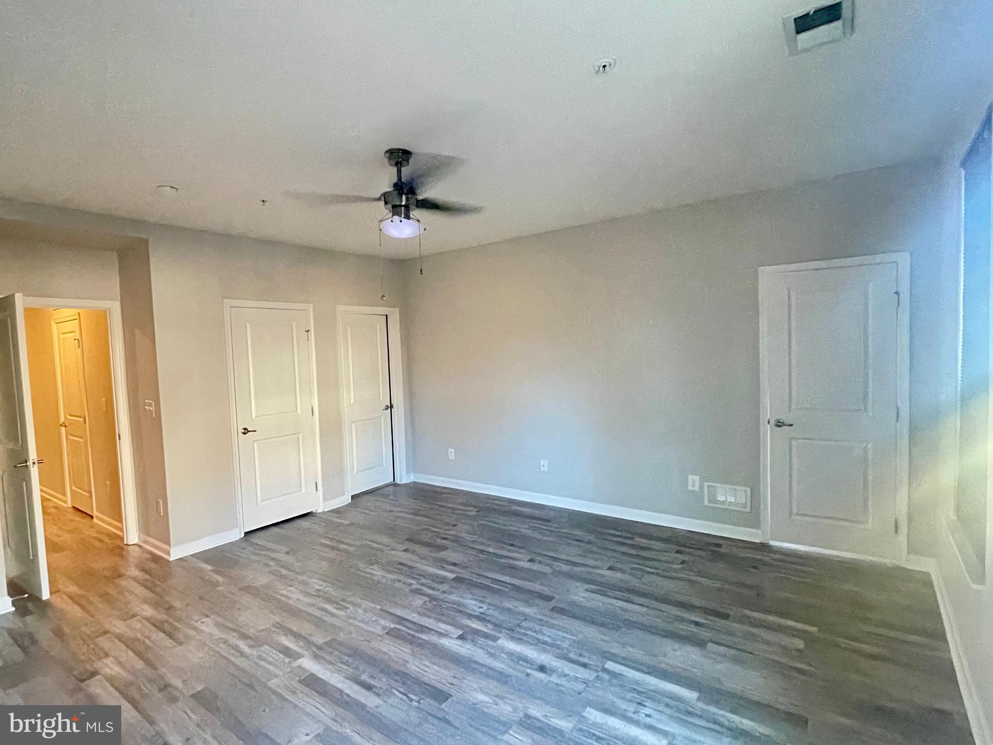 VIRGINIA MANOR CONDOMINIUM - Residential